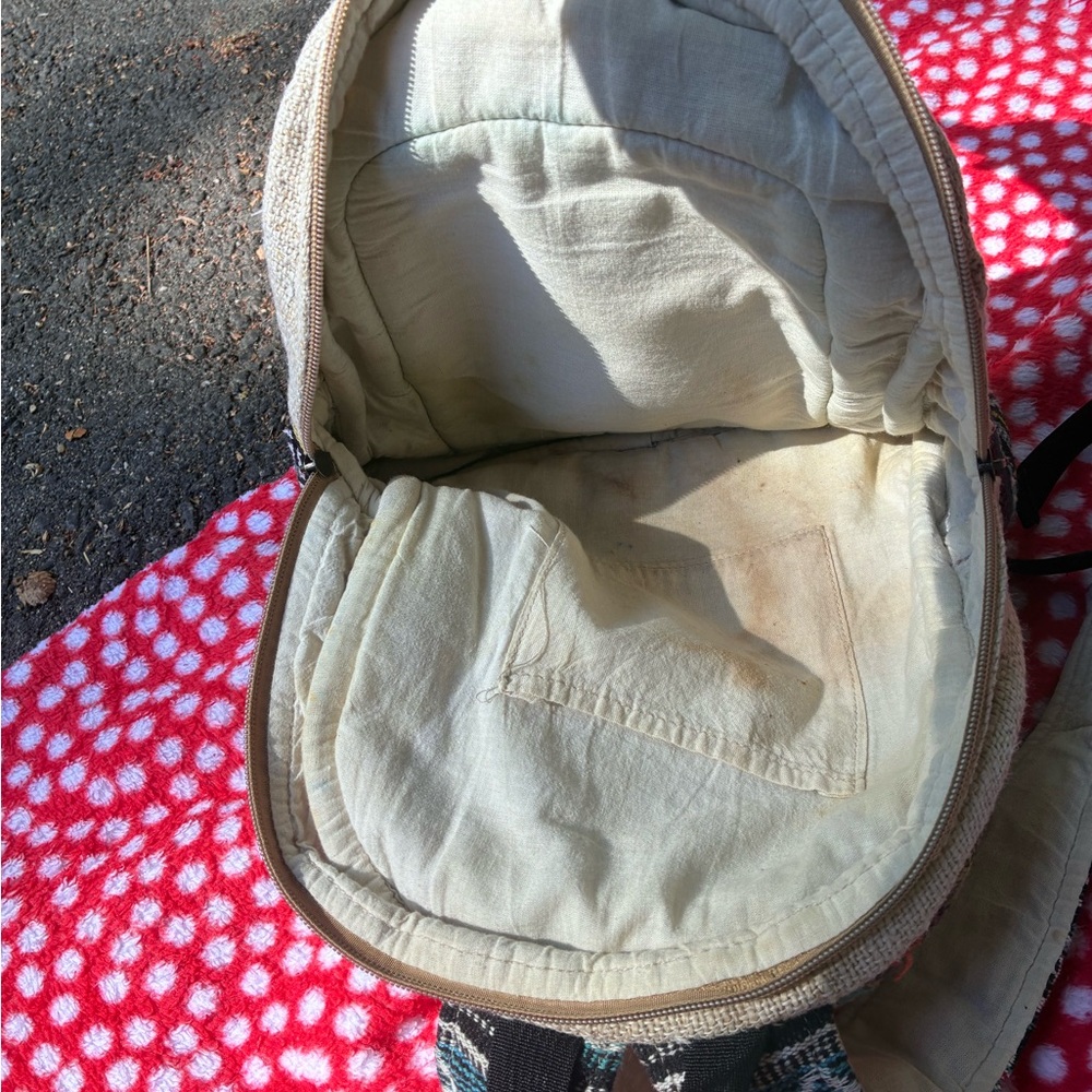 Pure Hemp Multicolor Backpack - Picture 3 of 4